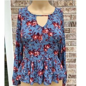 American Eagle Blue Floral Peplum Top